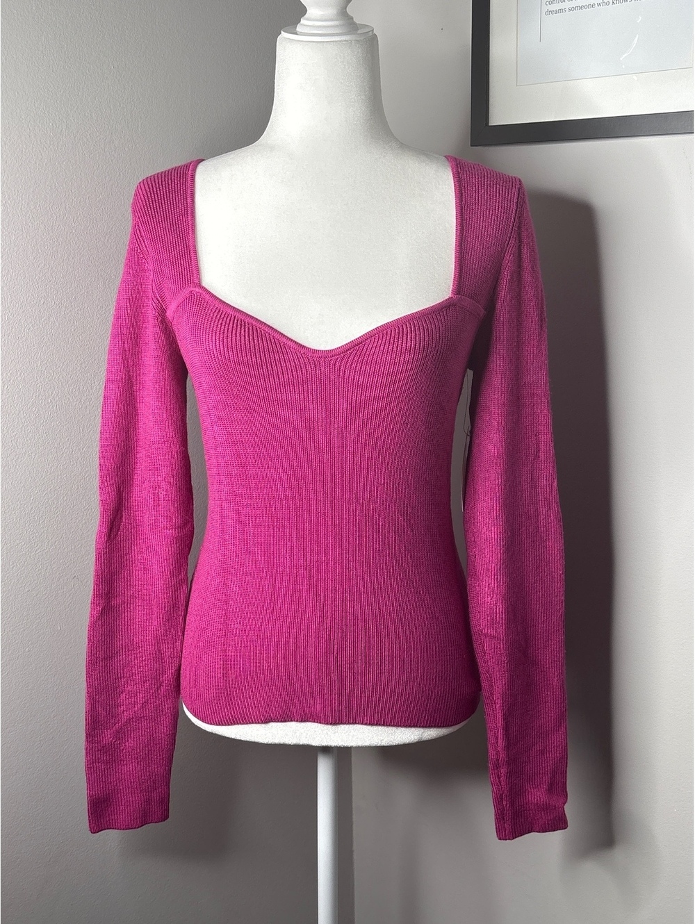 INTEMPO Medium Fuchsia Pink Ribbed Knit Sweater